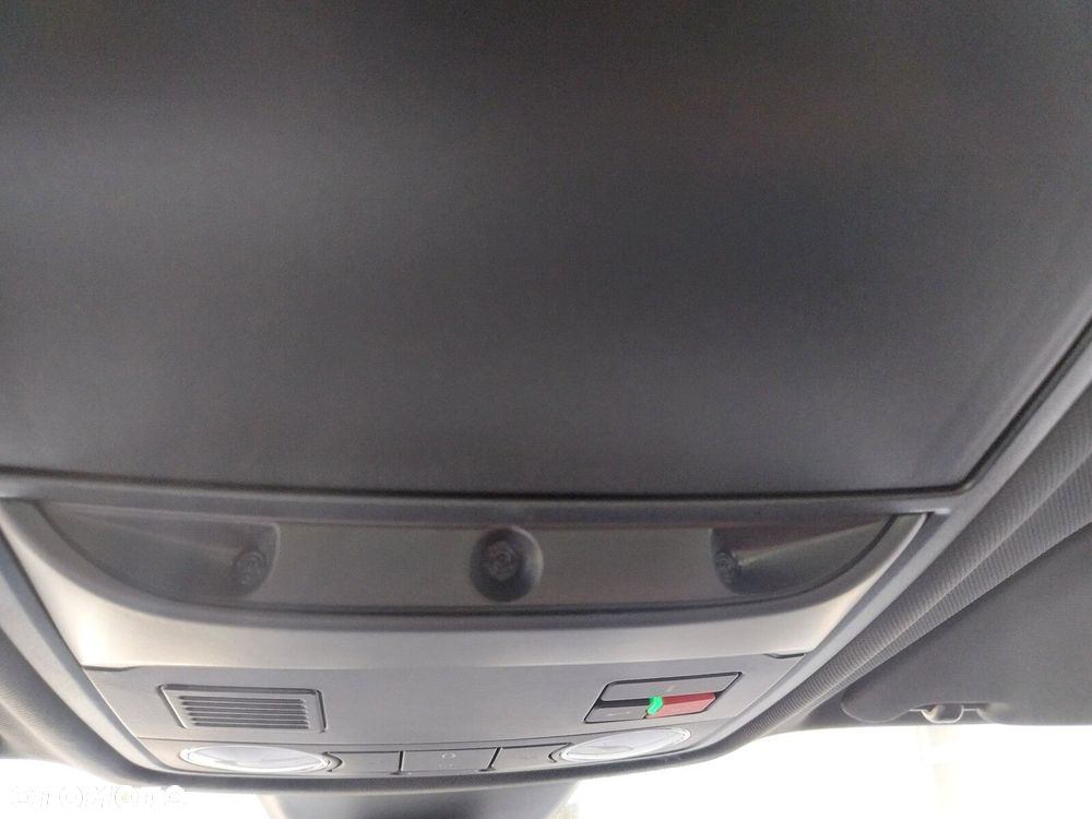 Skoda Karoq 1.5 TSI ACT Sportline DSG - 35