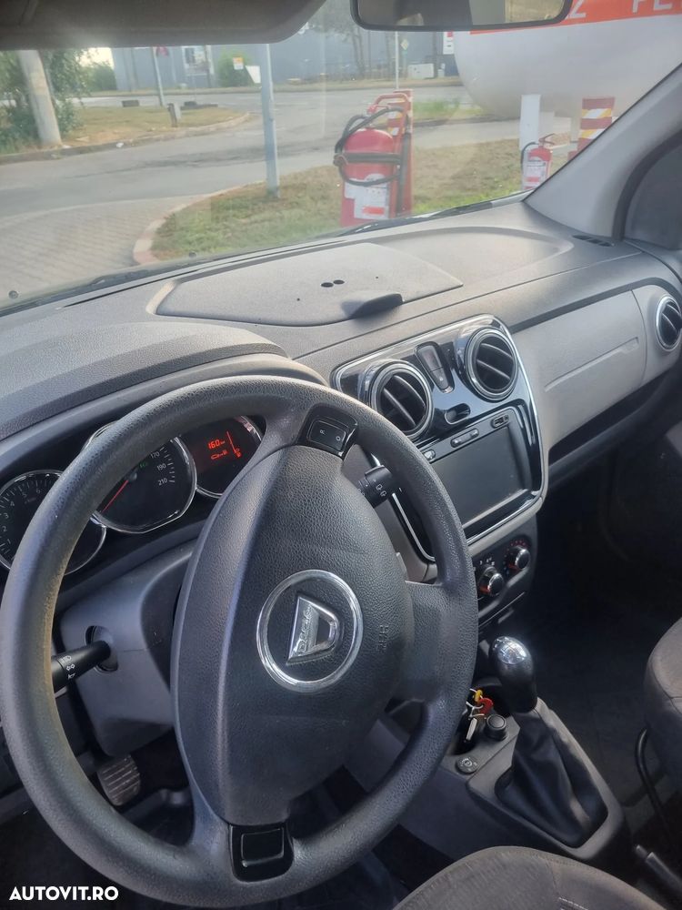 Dacia Lodgy 1.6 Laureate - 9
