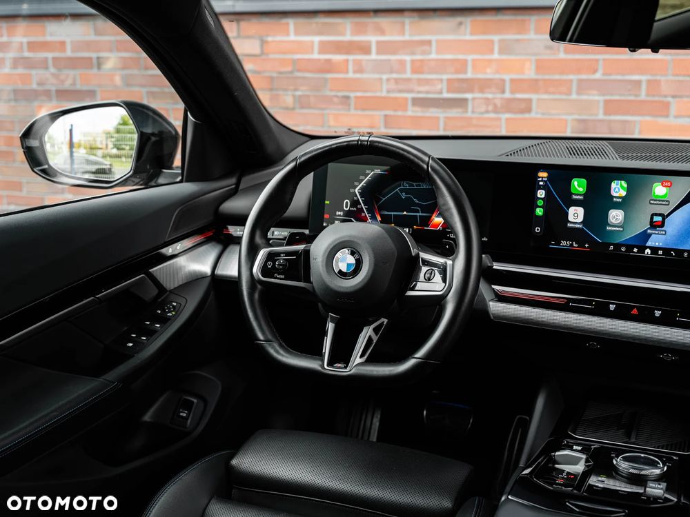 BMW Seria 5 520d - 31