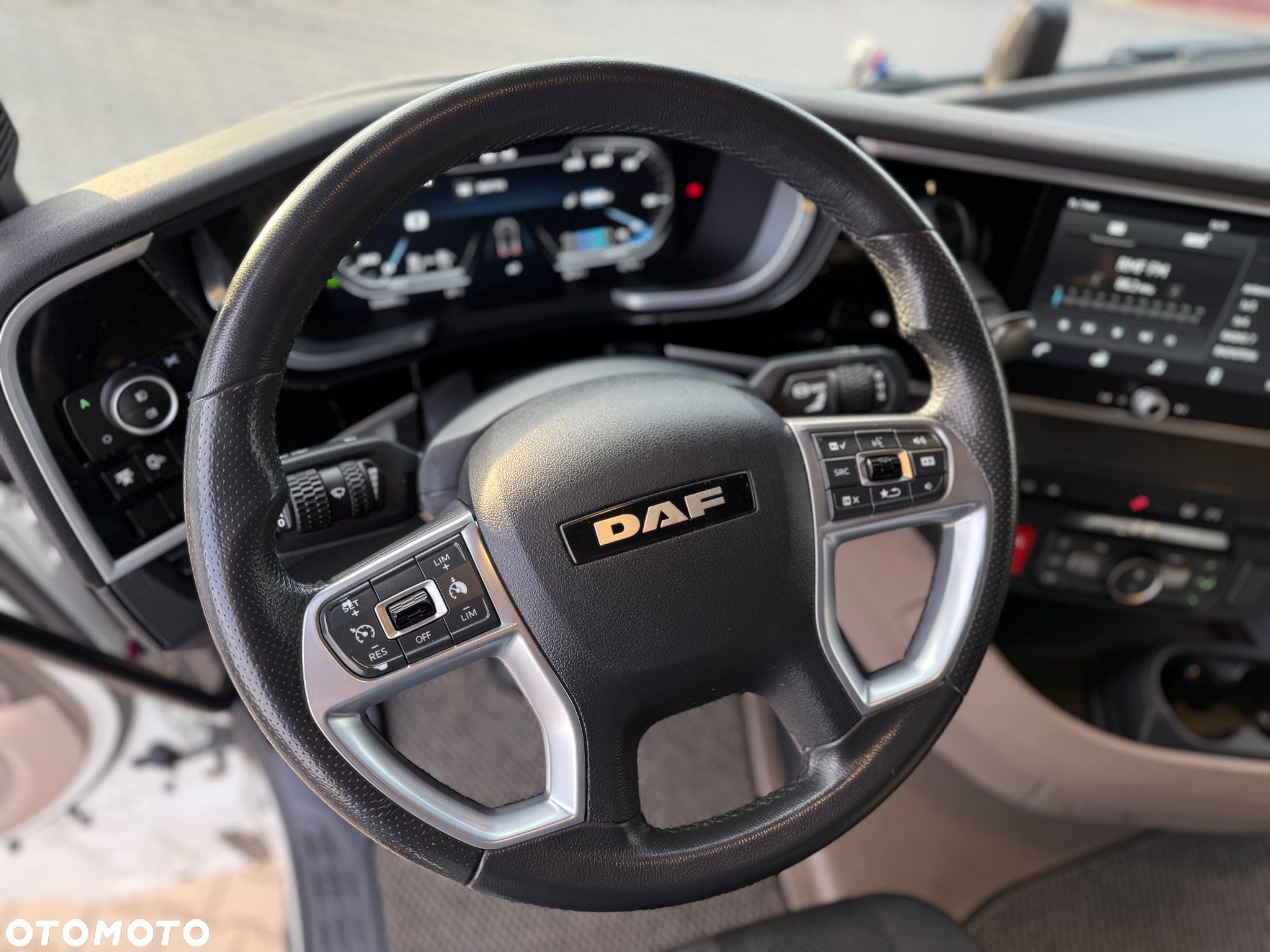 DAF XG - 34