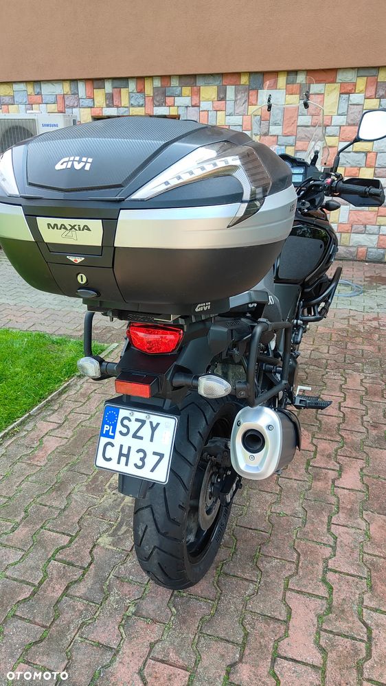Suzuki V-STROM - 35
