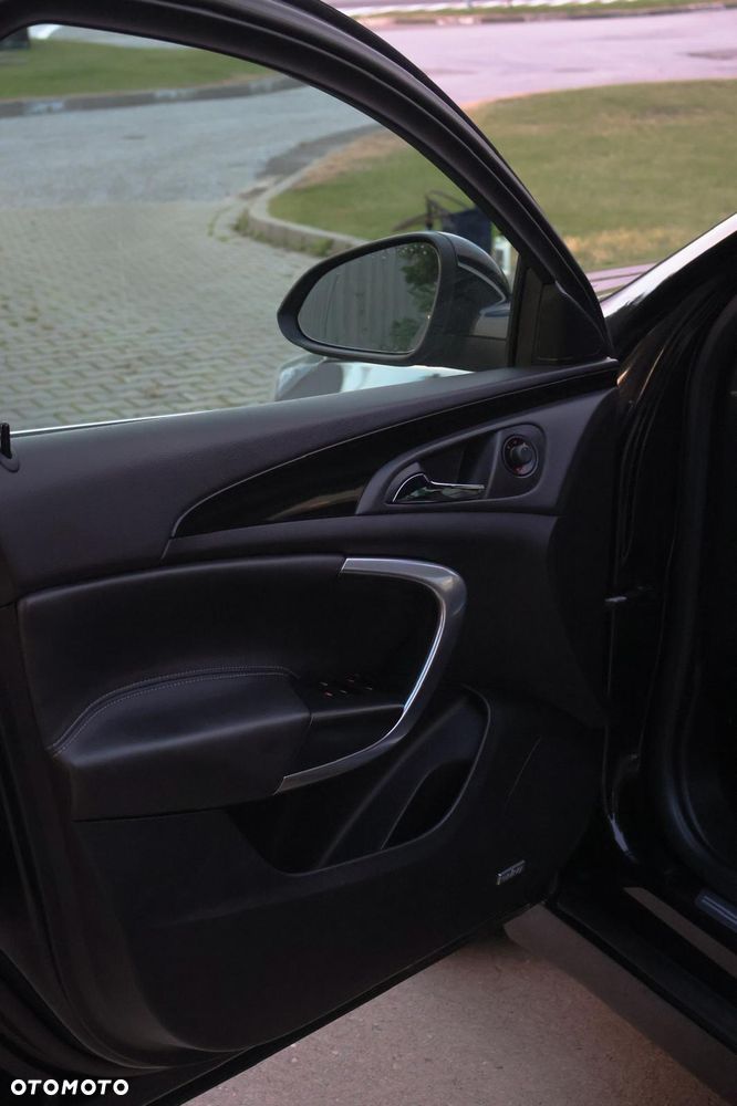 Opel Insignia - 16
