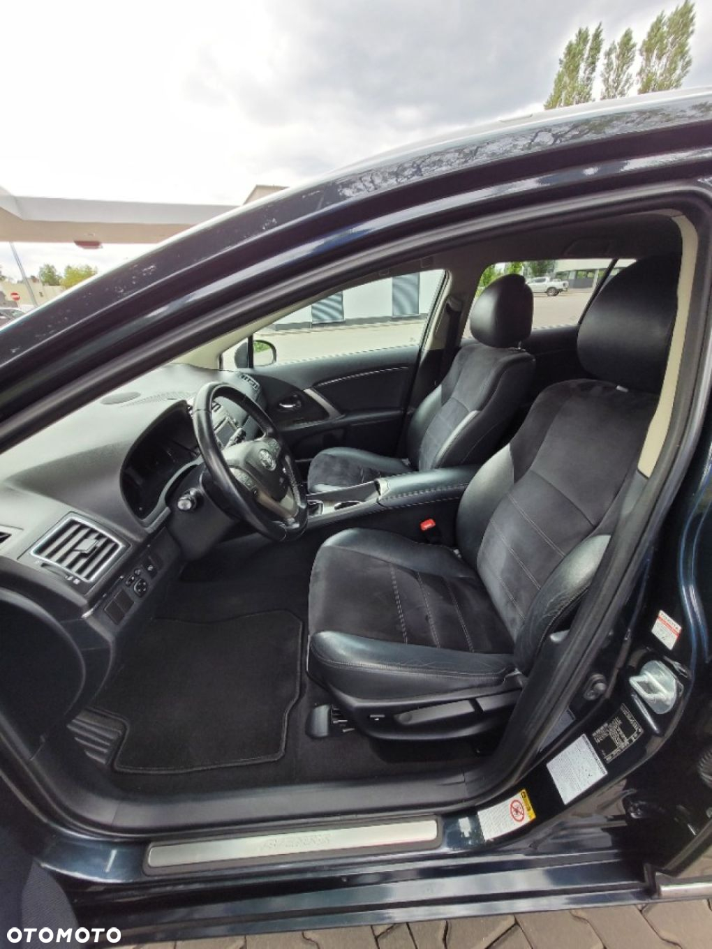 Toyota Avensis - 13