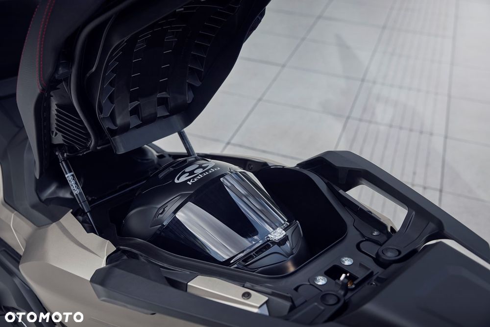 Honda NSS - 6