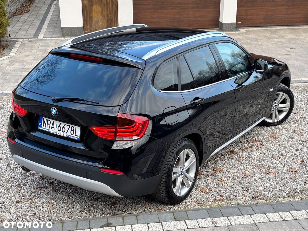 BMW X1 sDrive18i Sport Line - 3
