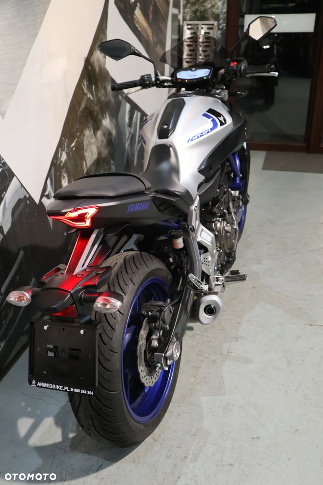 Yamaha MT - 21
