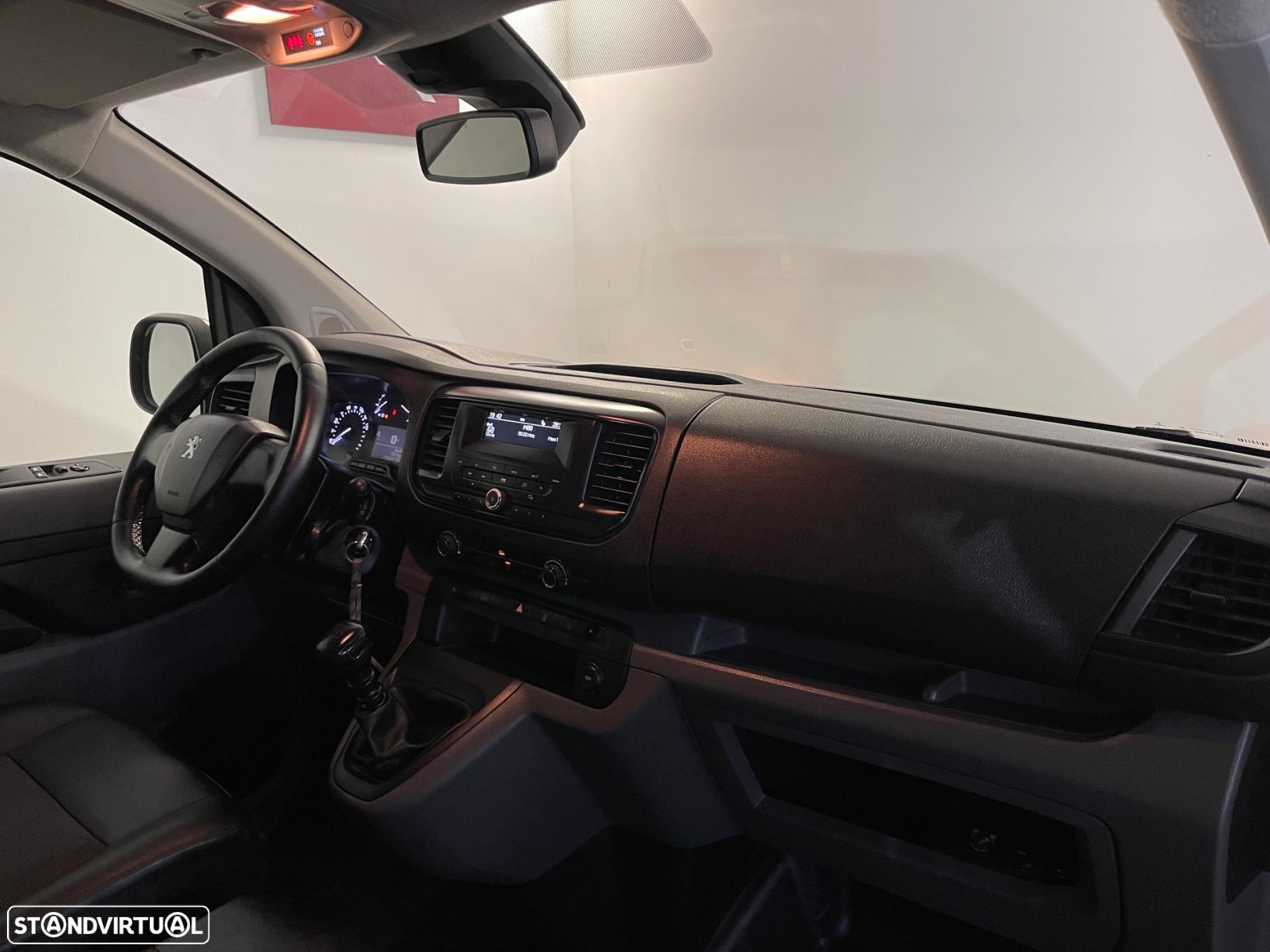 Peugeot Expert 2.0 BlueHDi L2H1 Premium Standard - 11