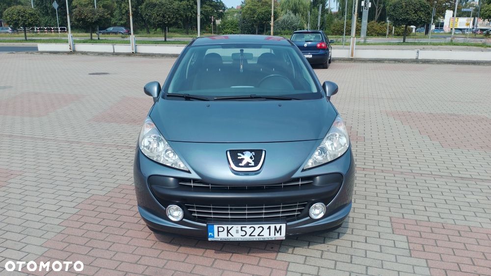 Peugeot 207 - 4