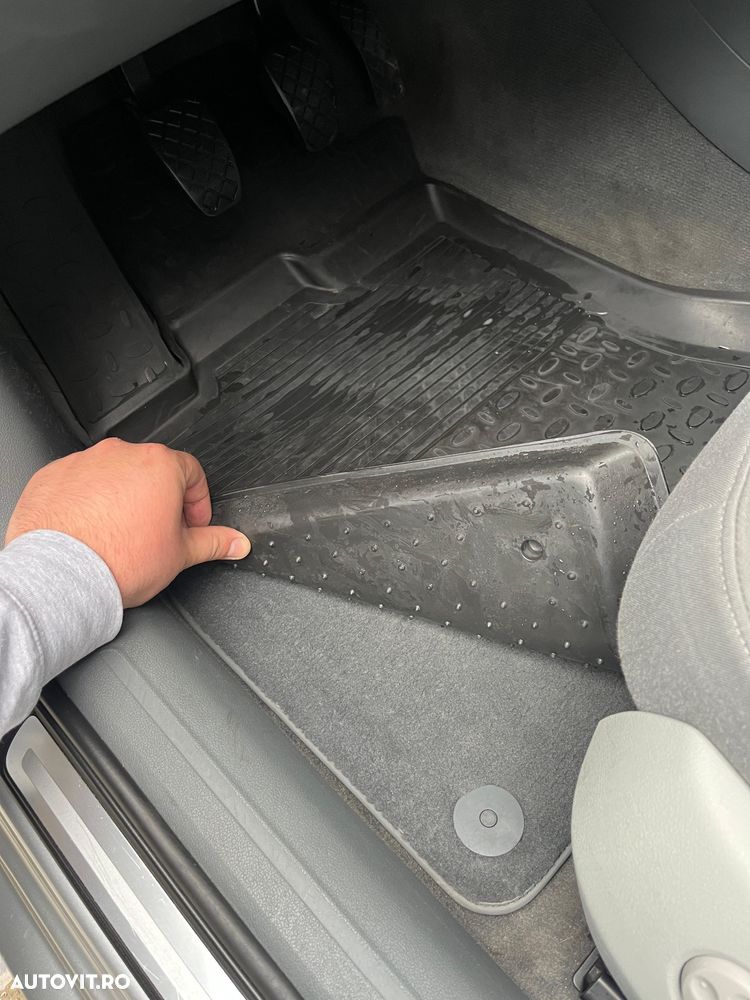 Audi A4 2.0 TDI DPF quattro Ambiente - 32