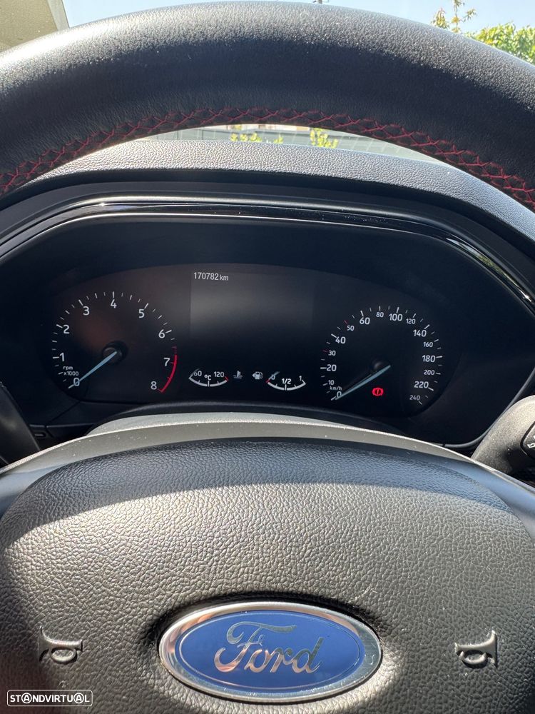 Ford Focus 1.0 EcoBoost MHEV ST-Line - 5