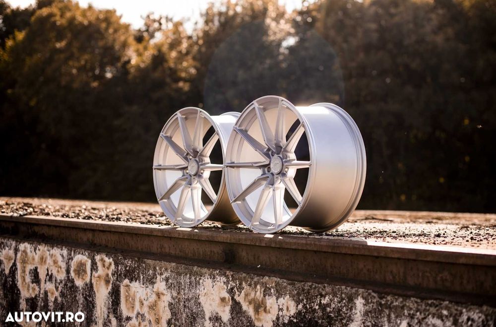 Jante Semi-Forjate Japan Racing / SL02 Silver / BMW F10 F11 F16 G30 M2 - 6