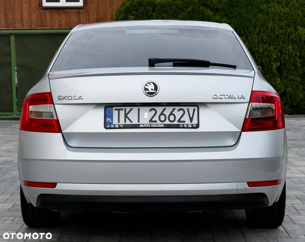 Skoda Octavia - 10