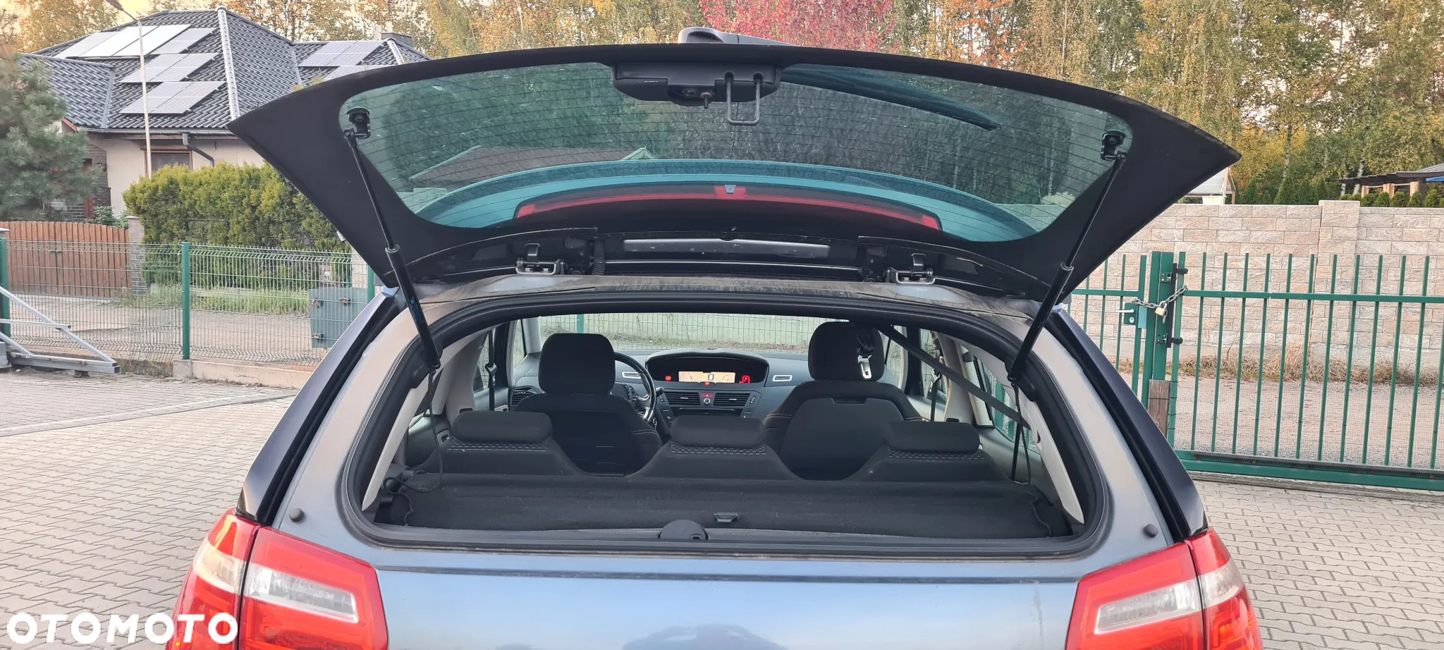 Citroën C4 Picasso 1.6 HDi FAP Confort - 19