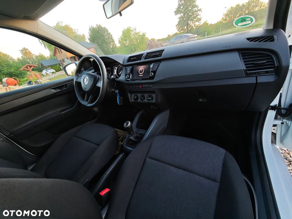 Skoda Fabia - 15