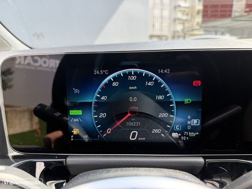 Mercedes-Benz GLA 250 e 8G-DCT Progressive - 31