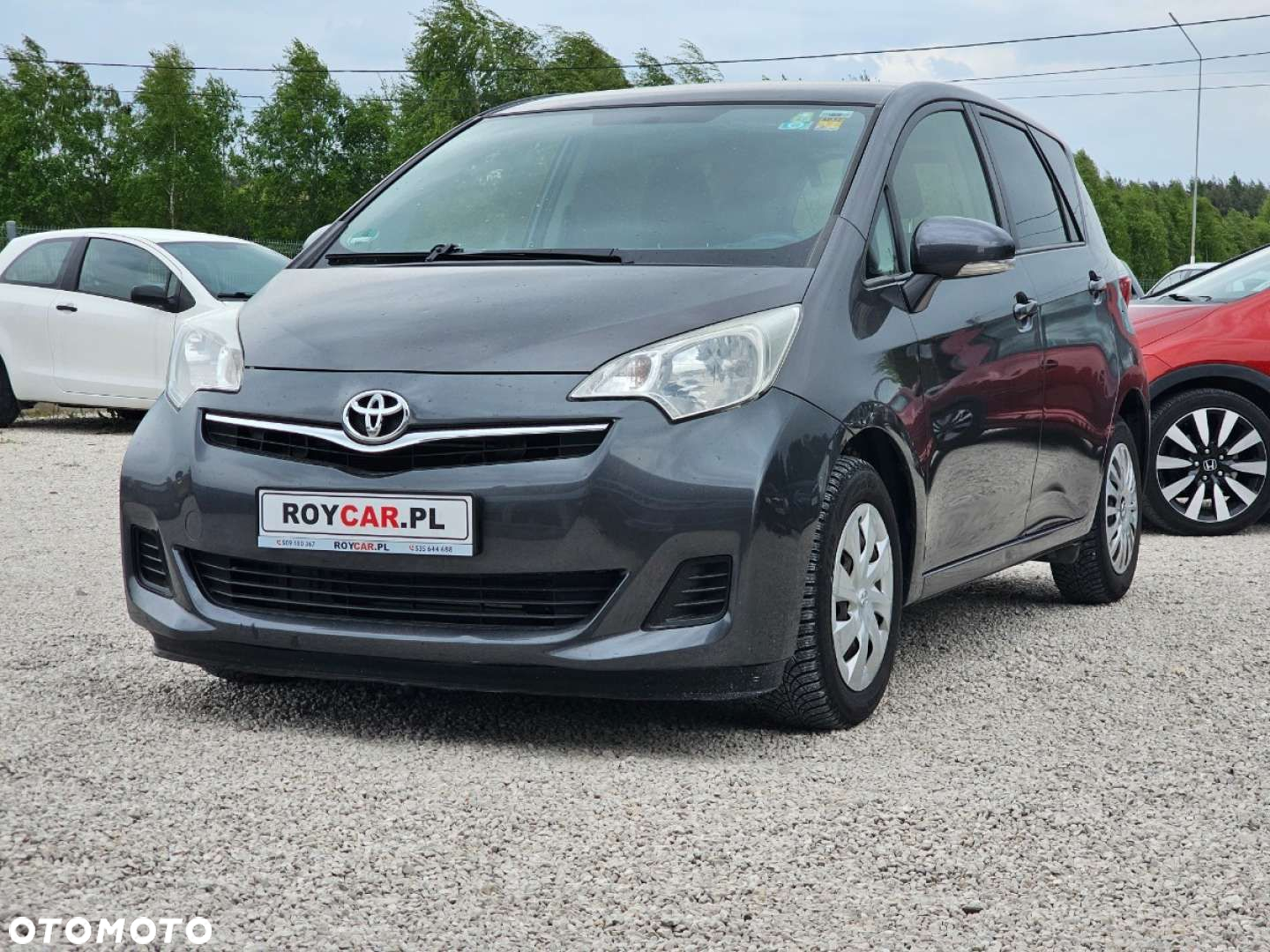 Toyota Verso S - 2