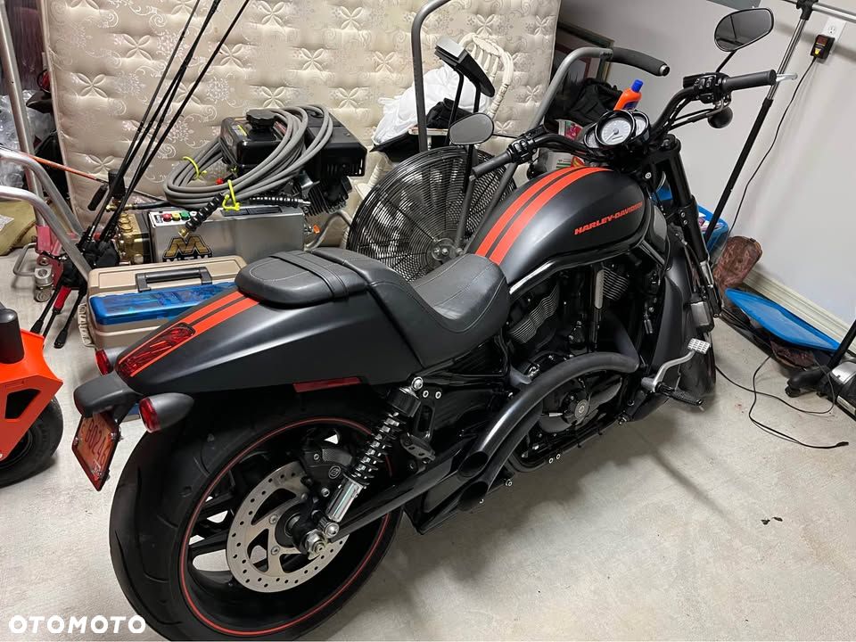 Harley-Davidson V-Rod Night Rod - 29