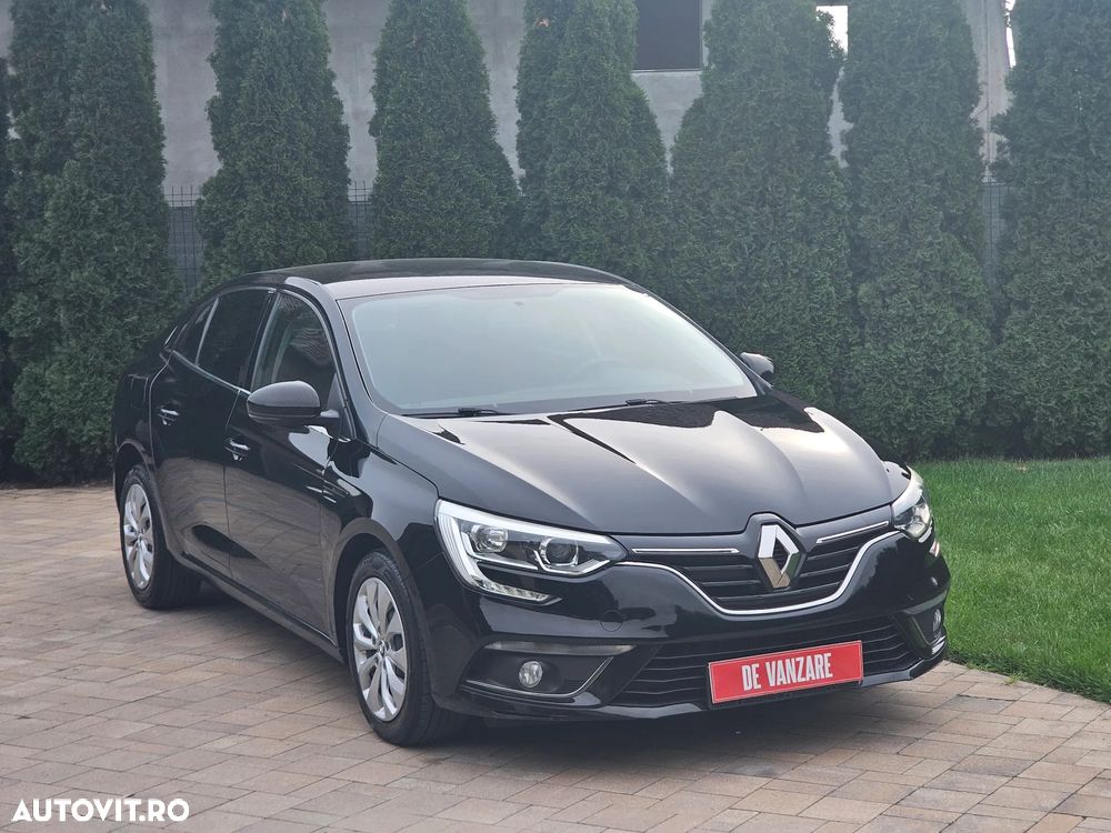 Renault Megane Blue dCi Life - 11