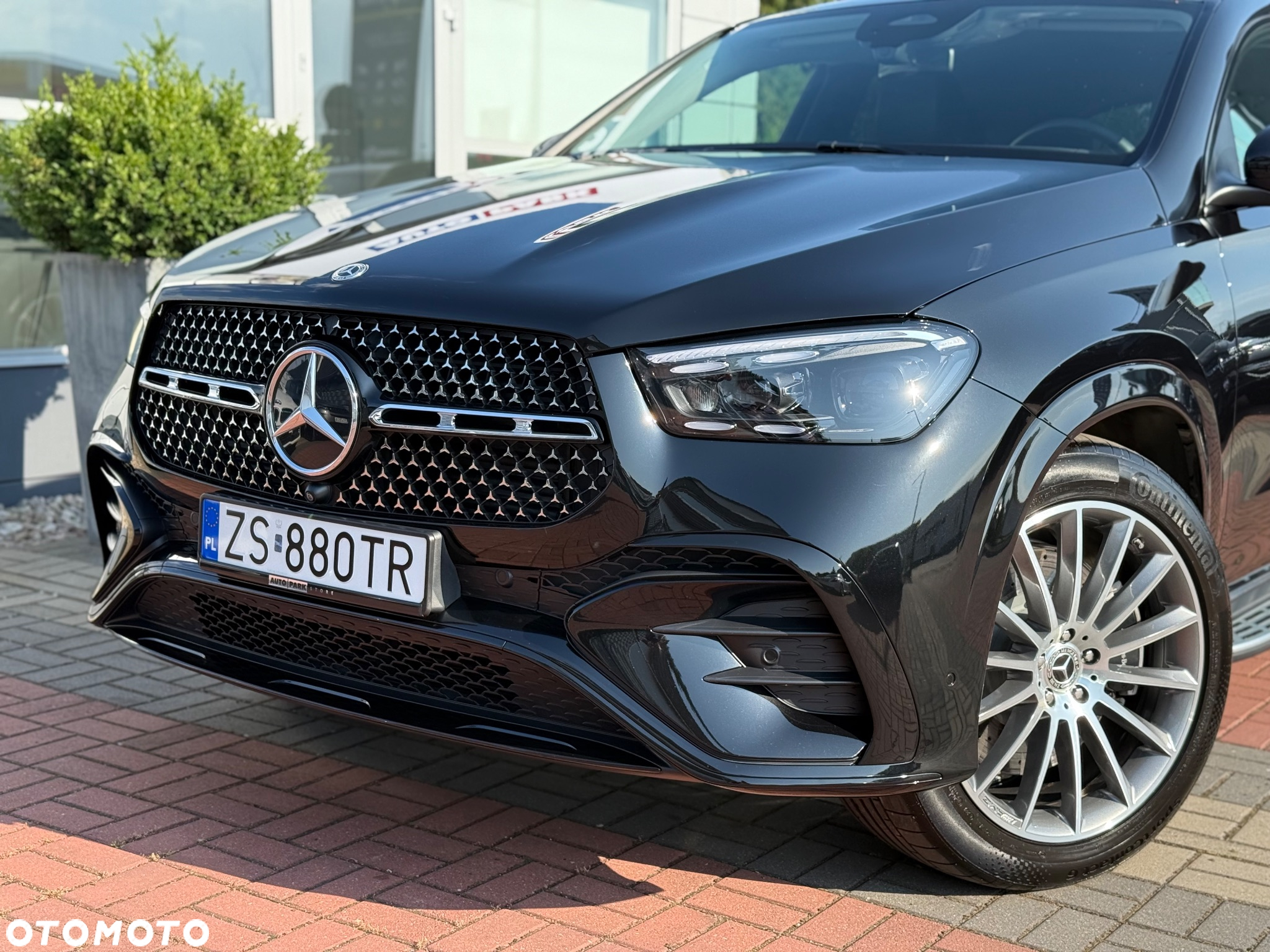Mercedes-Benz GLE Coupe 350 de PHEV 4-Matic AMG Line - 11