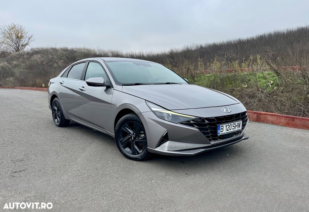 Hyundai Elantra 1.6 l 123 CP CVT Highway