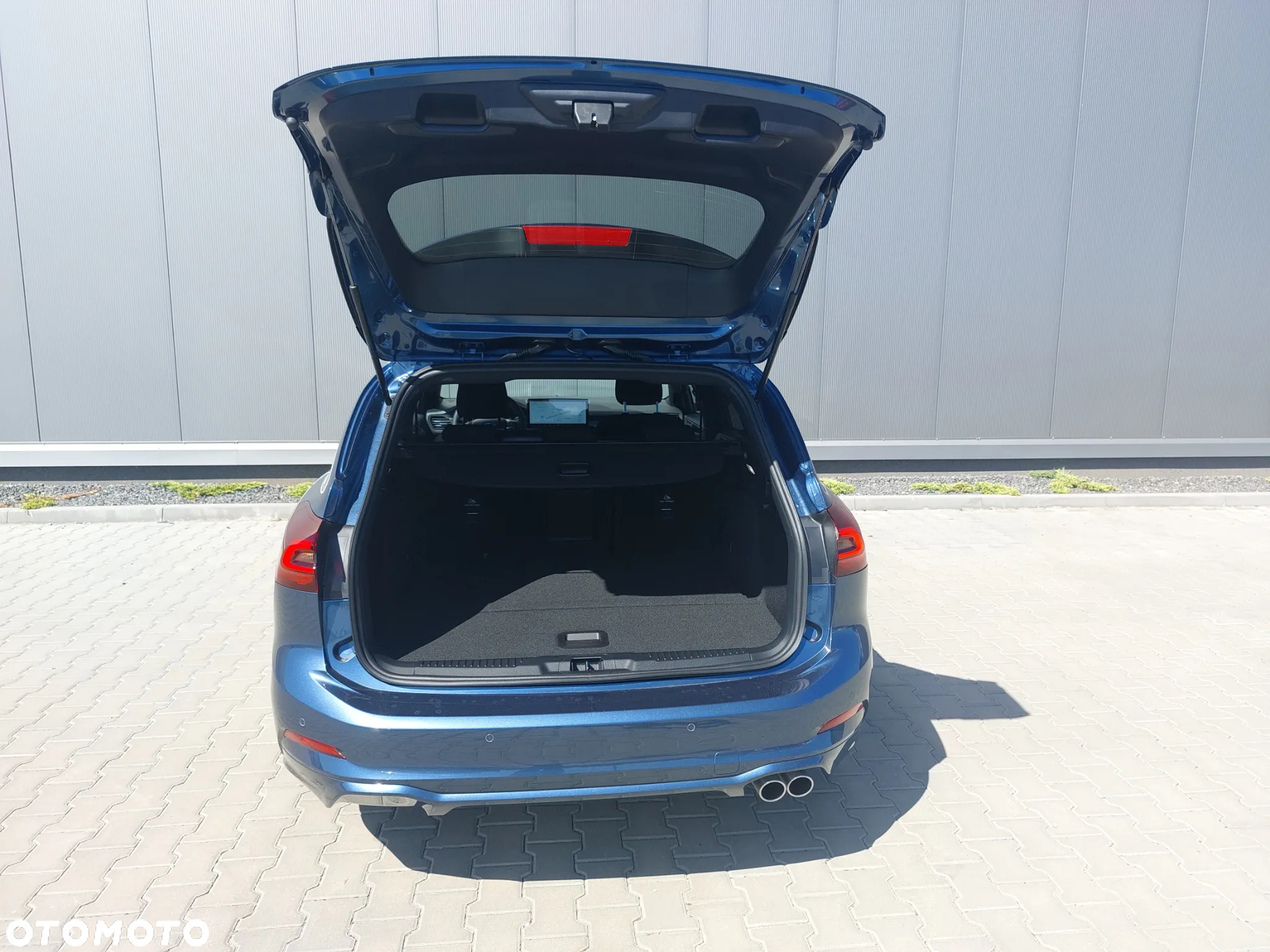 Ford Focus 1.0 EcoBoost mHEV ST-Line X - 11