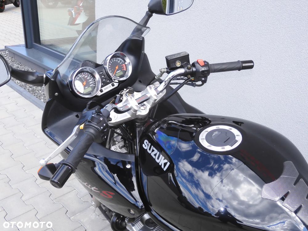 Suzuki Bandit - 40