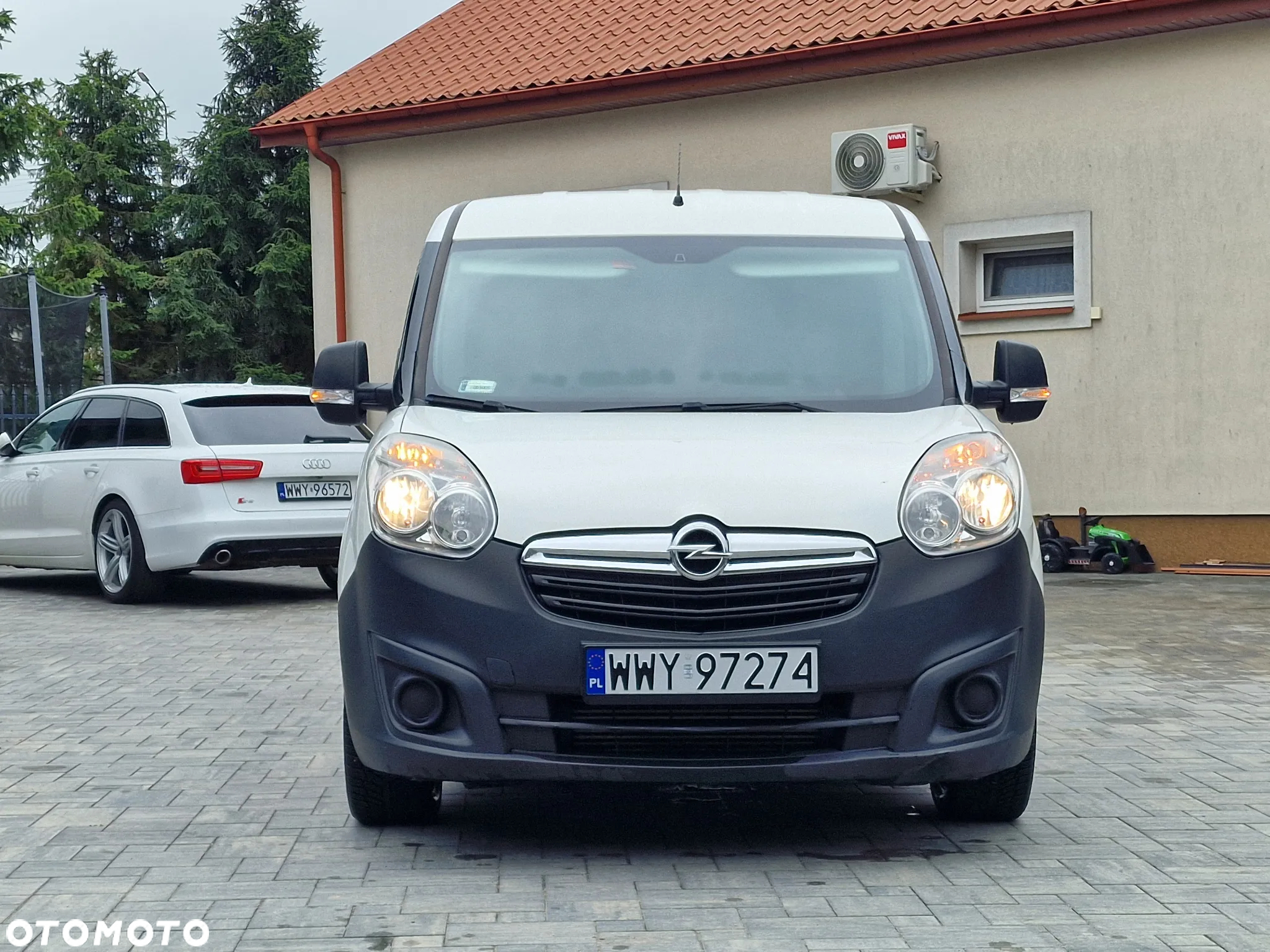 Opel COMBO - 27
