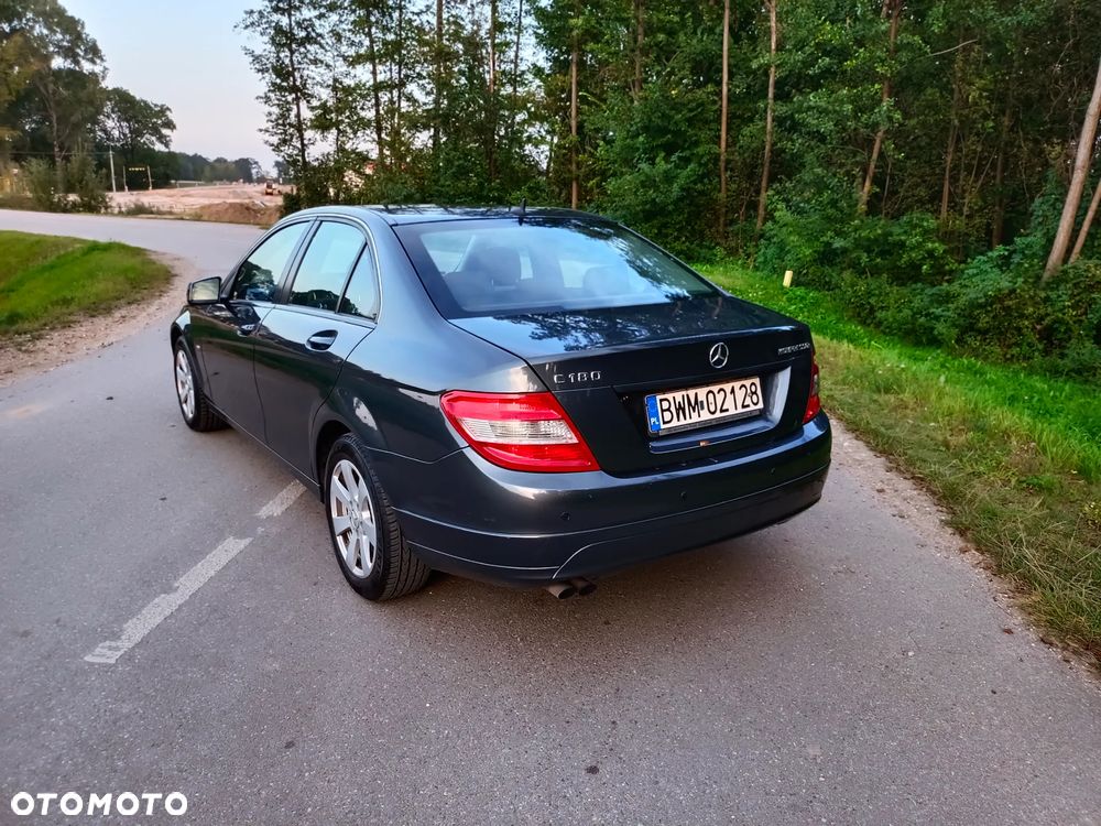 Mercedes-Benz Klasa C 180 K Classic - 3