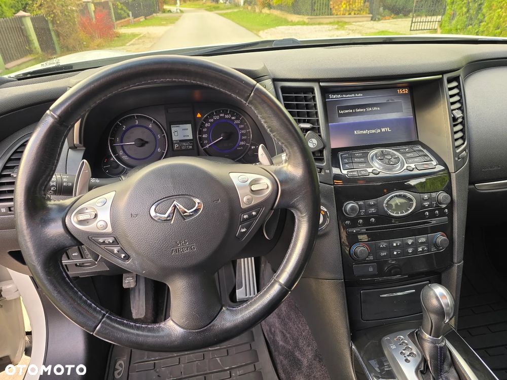 Infiniti QX70 3.0d S Premium - 17