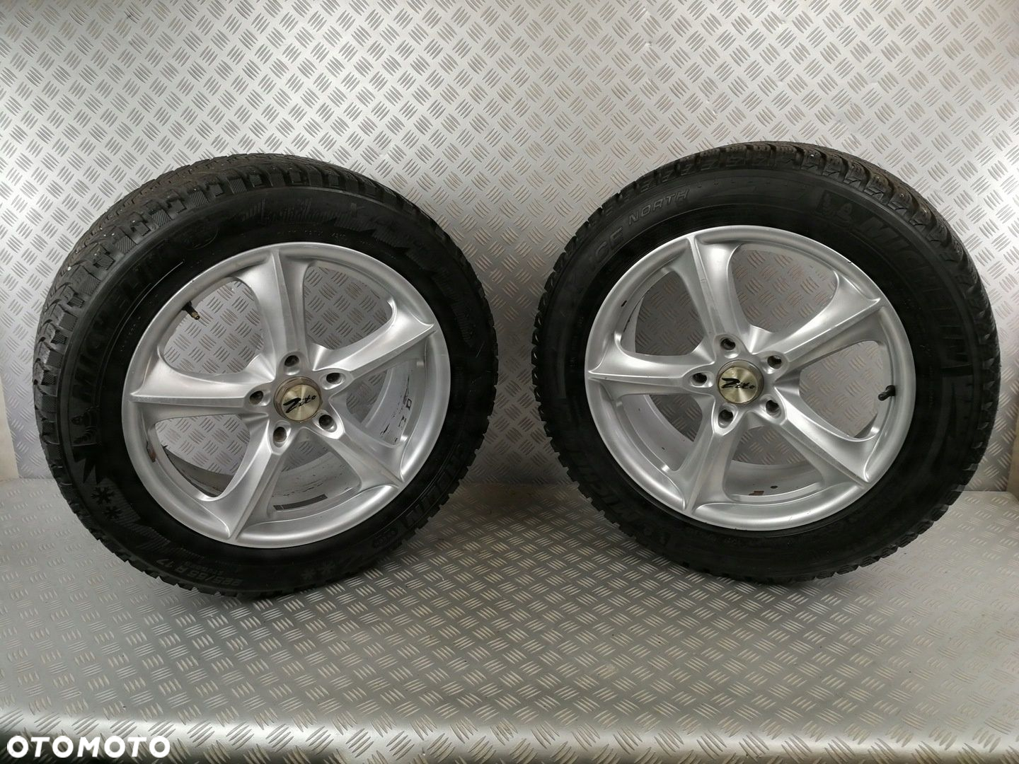 225/55R17 koła felgi aluminiowe ZITO 17X7,5 5X120 17" ET45 VW T5 LIFT T6 - 12