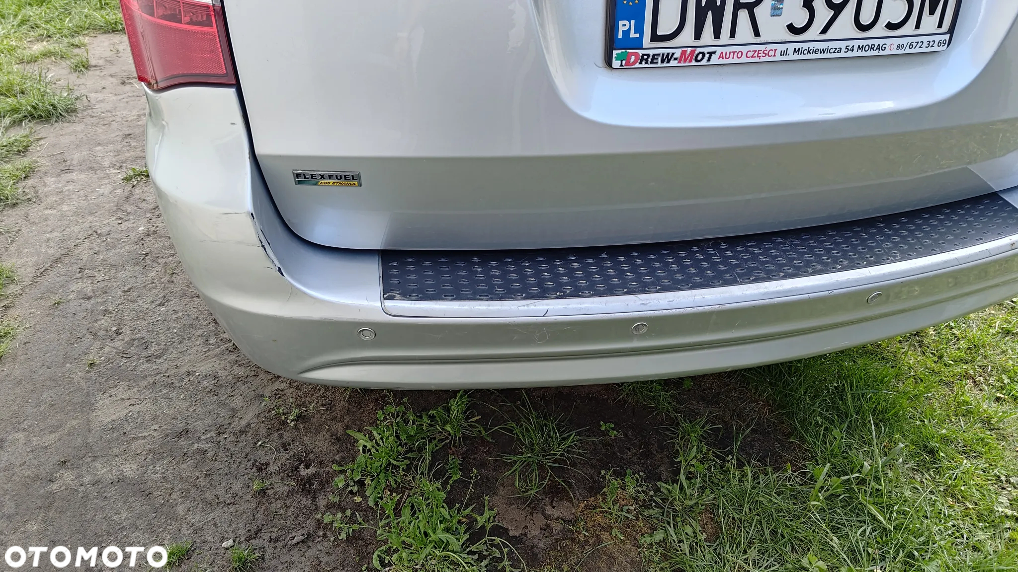 Chrysler Town & Country - 6