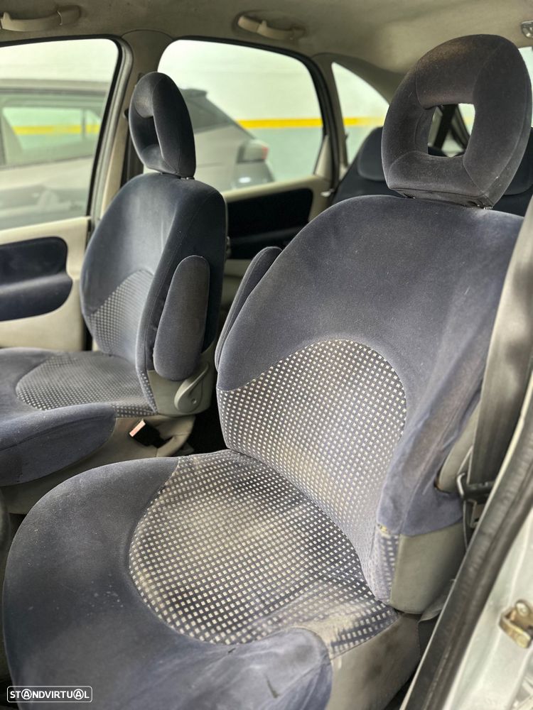 Citroën Xsara Picasso 1.6 HDi Premier - 8