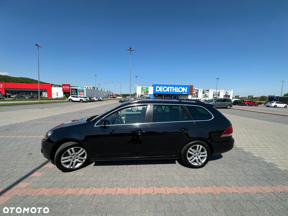 Volkswagen Golf 2.0 TDI Highline - 1