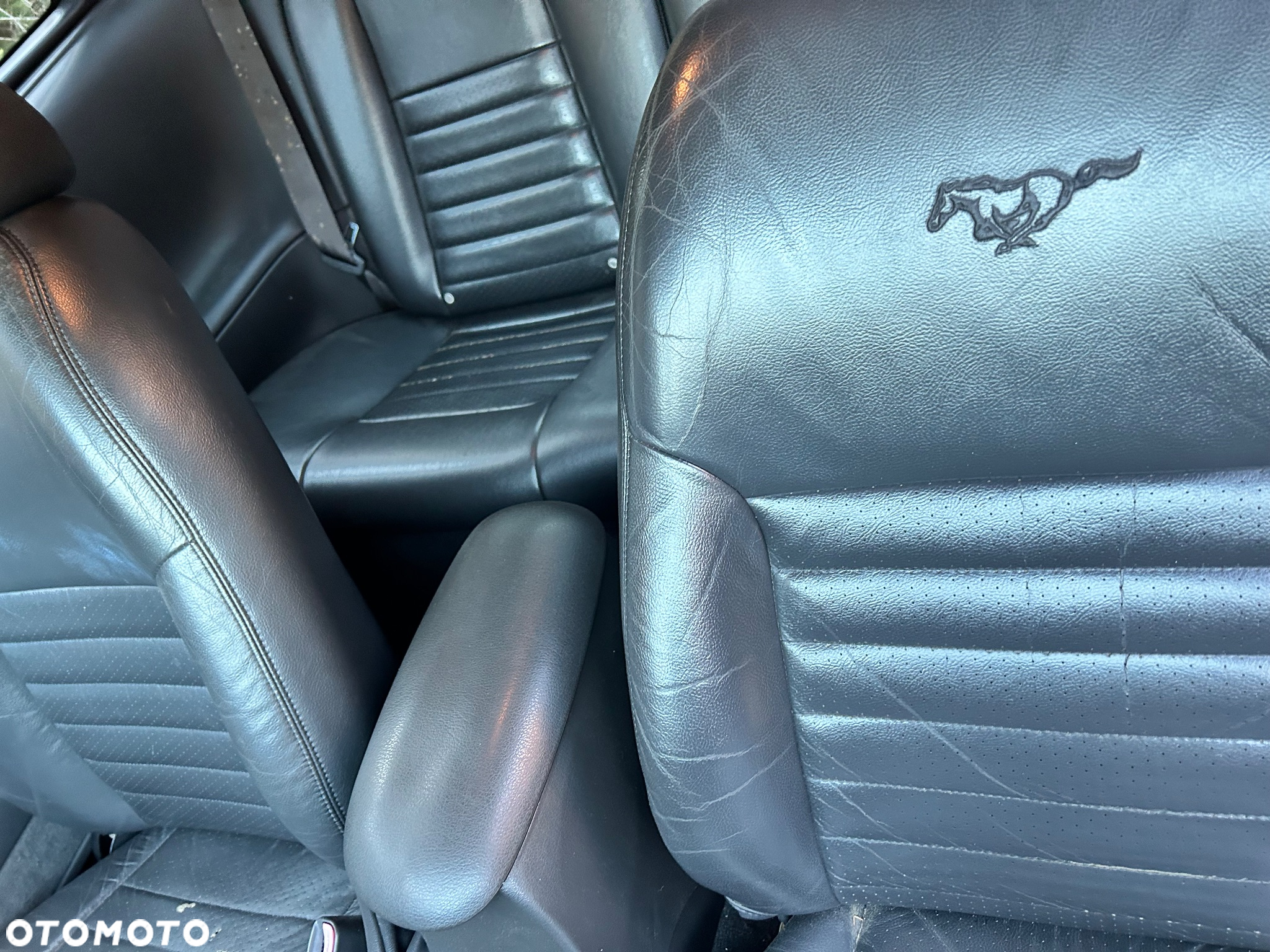 Ford Mustang - 6