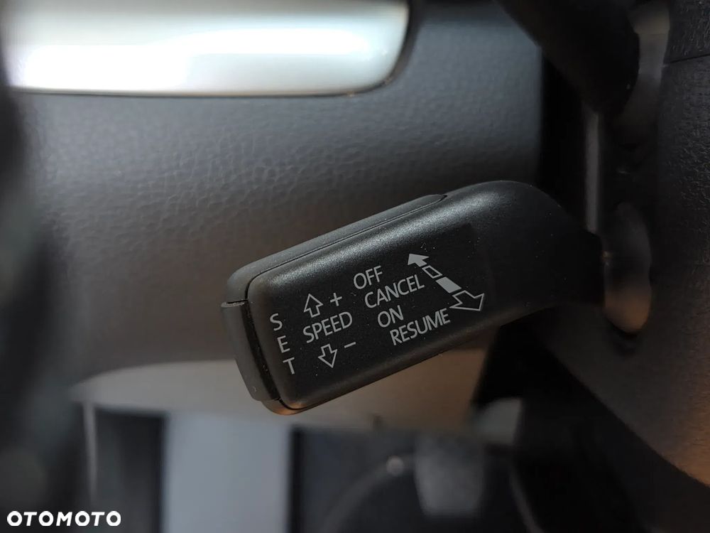Seat Alhambra 2.0 TDI Ecomotive 4Kids - 29
