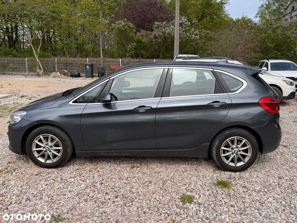 BMW Seria 2 214d - 4