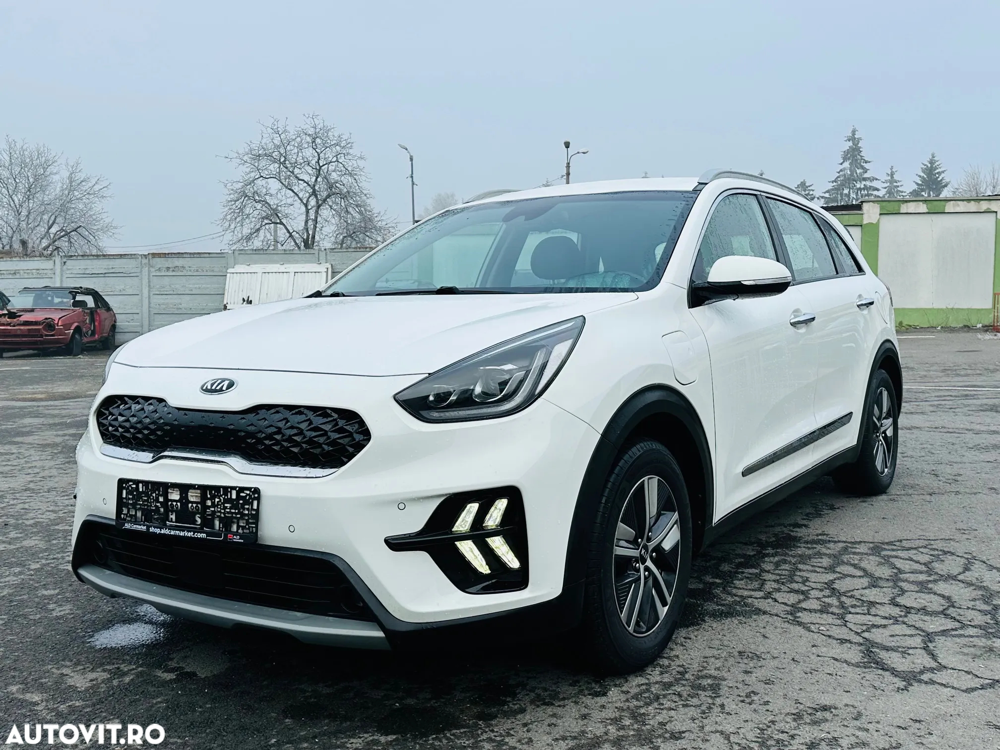 Kia Niro 1.6 GDI PHEV 2WD Aut. Vision - 18