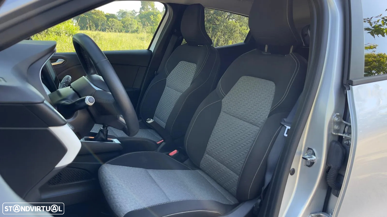 Renault Clio 1.0 TCe Limited - 11