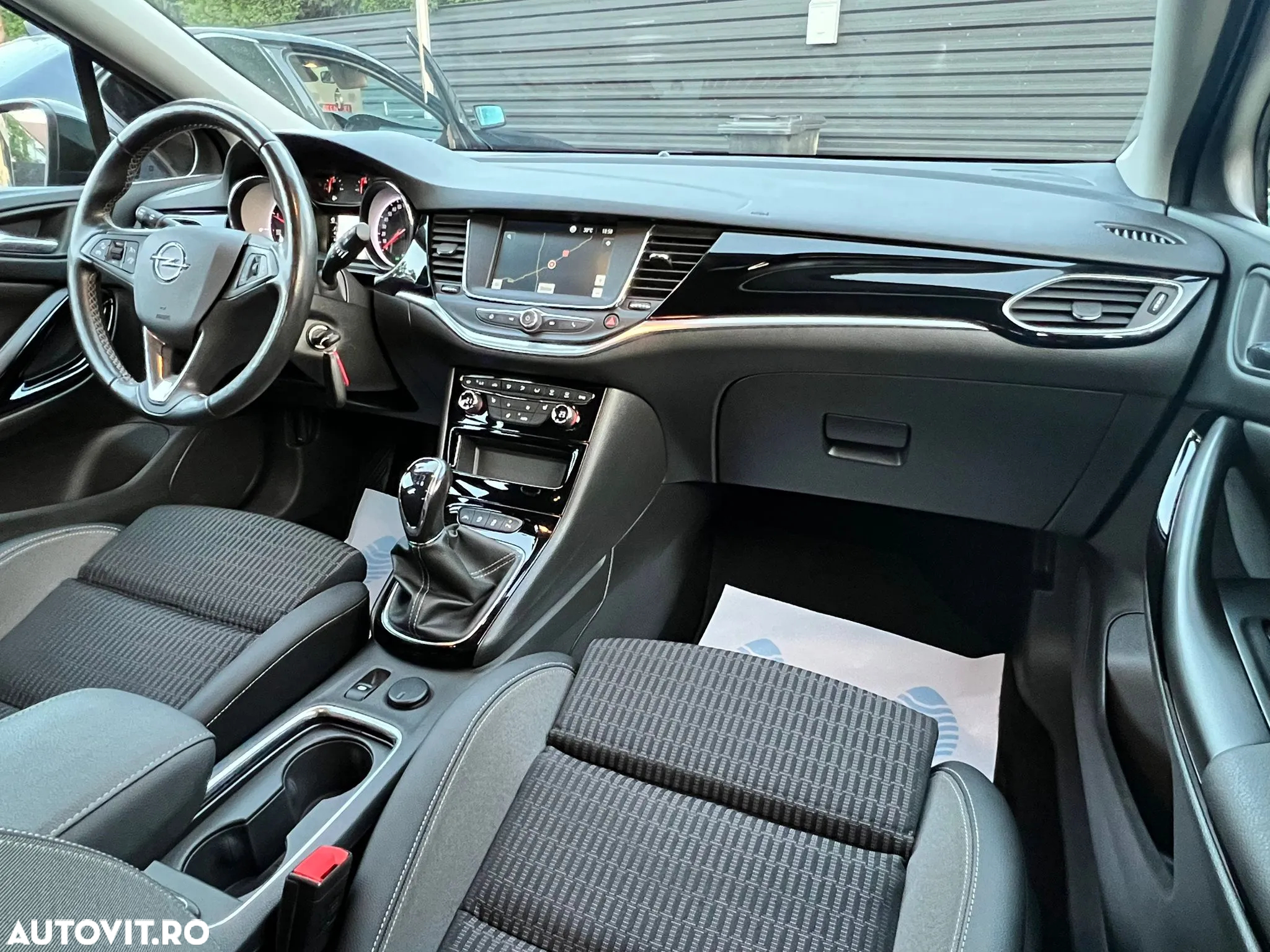 Opel Astra Sports Tourer 1.5 D Business Elegance - 14