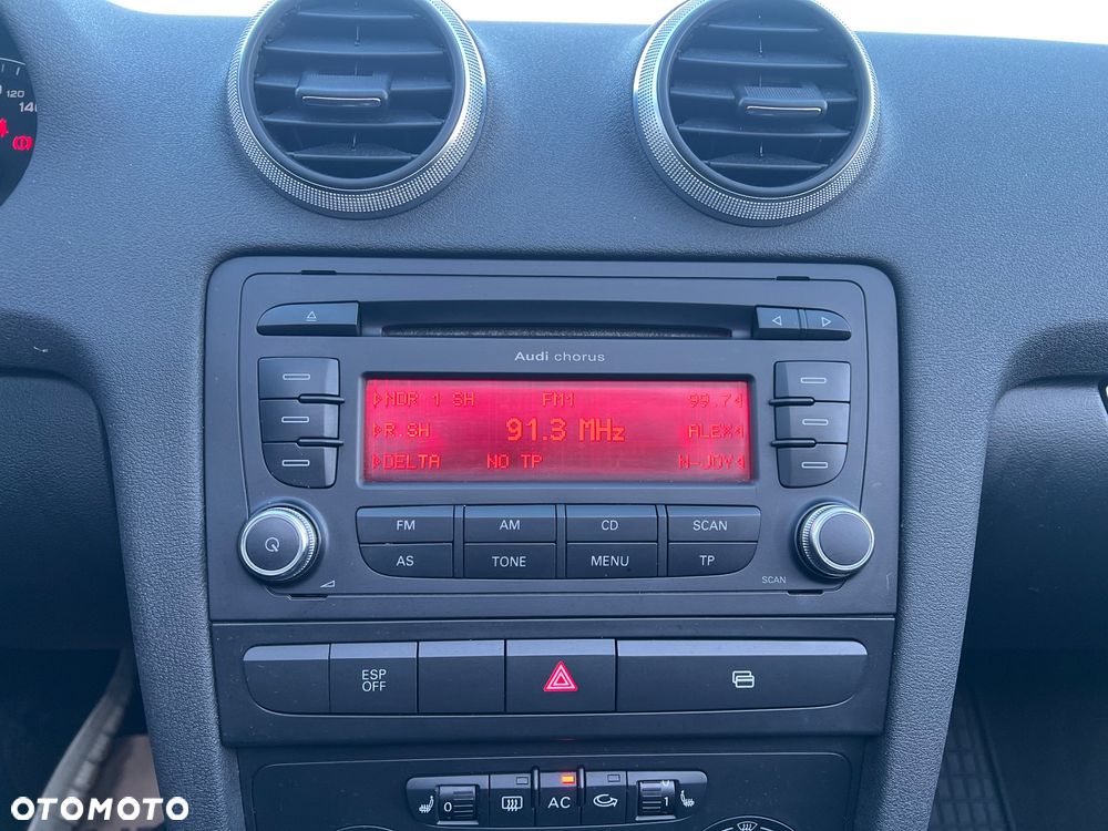 Audi A3 Cabrio 1.6 Attraction - 27