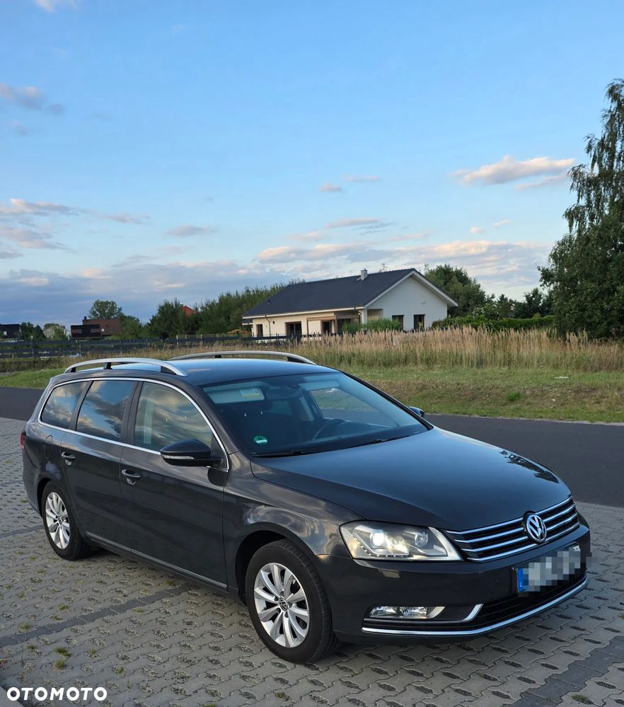 Volkswagen Passat - 20