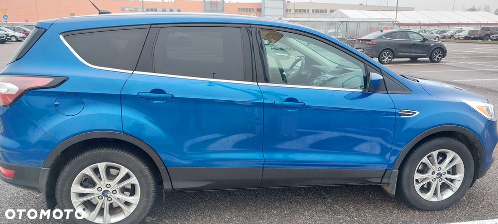 Ford Escape 1.5 EcoBoost AWD SE - 4