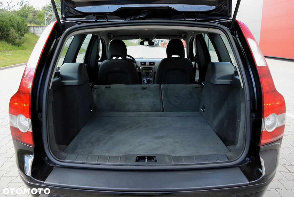 Volvo V50 2.0D Momentum - 33