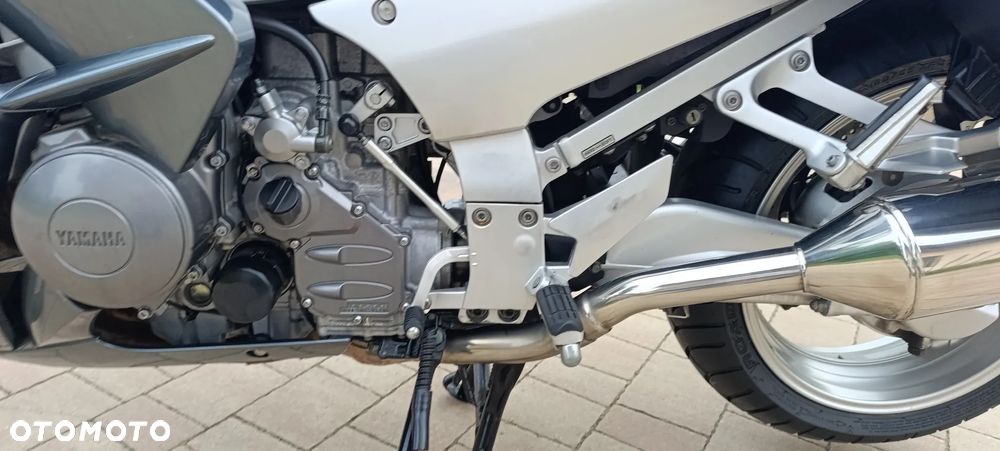 Yamaha FJR - 35