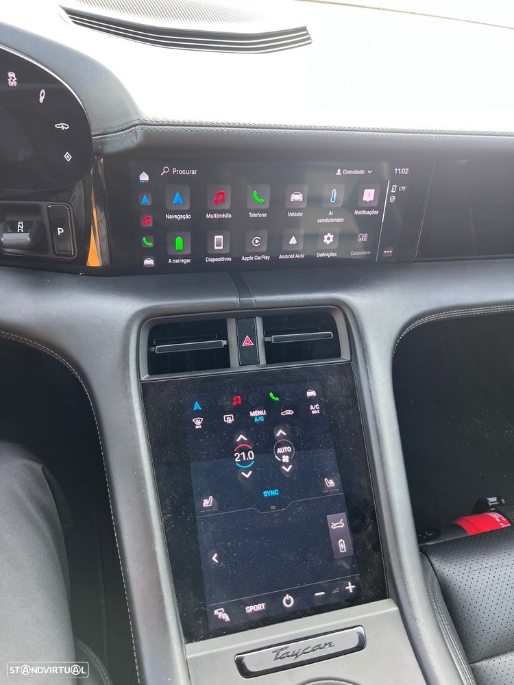 Porsche Taycan 4S - 9