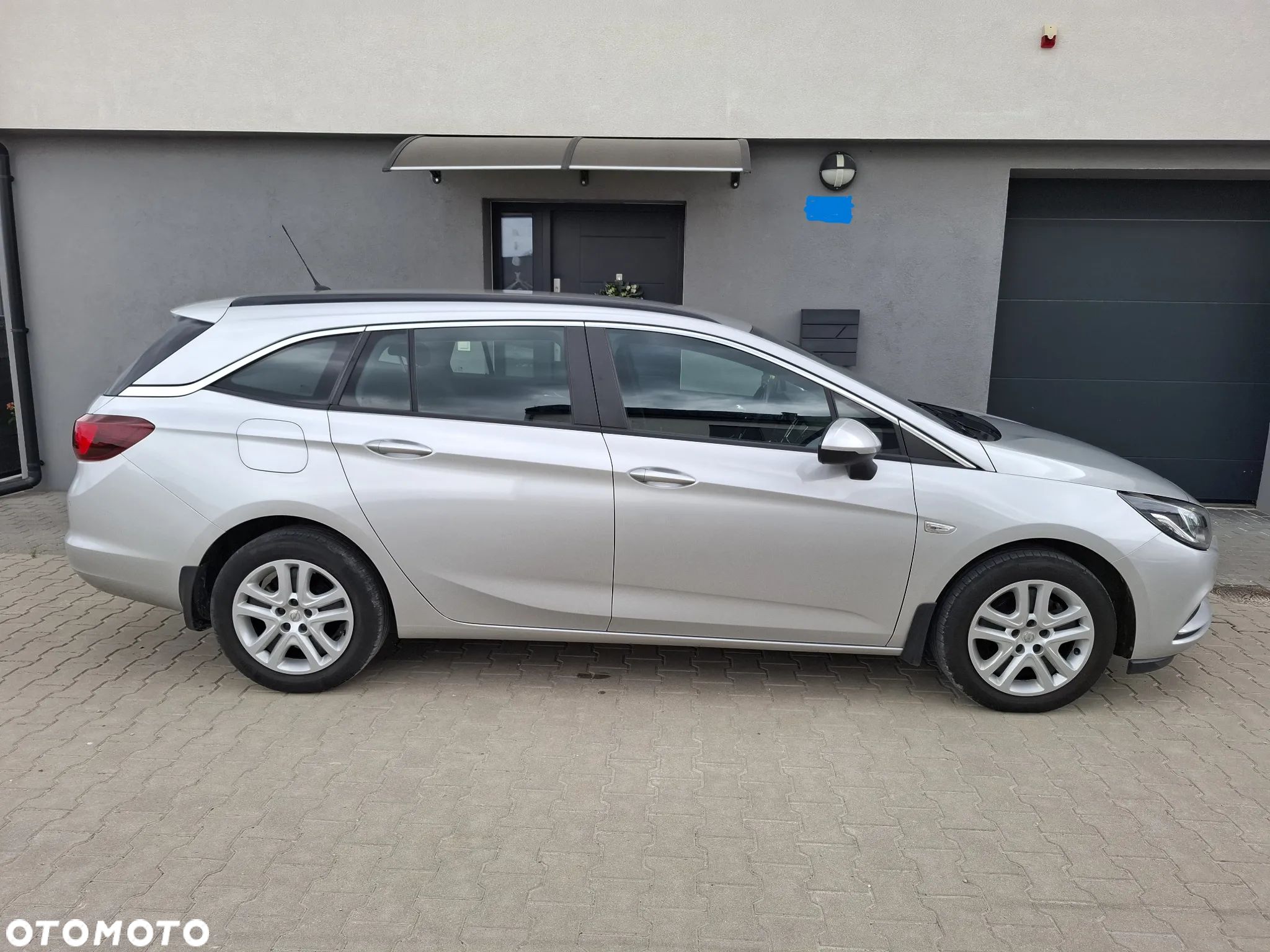 Opel Astra V 1.4 T Enjoy - 1