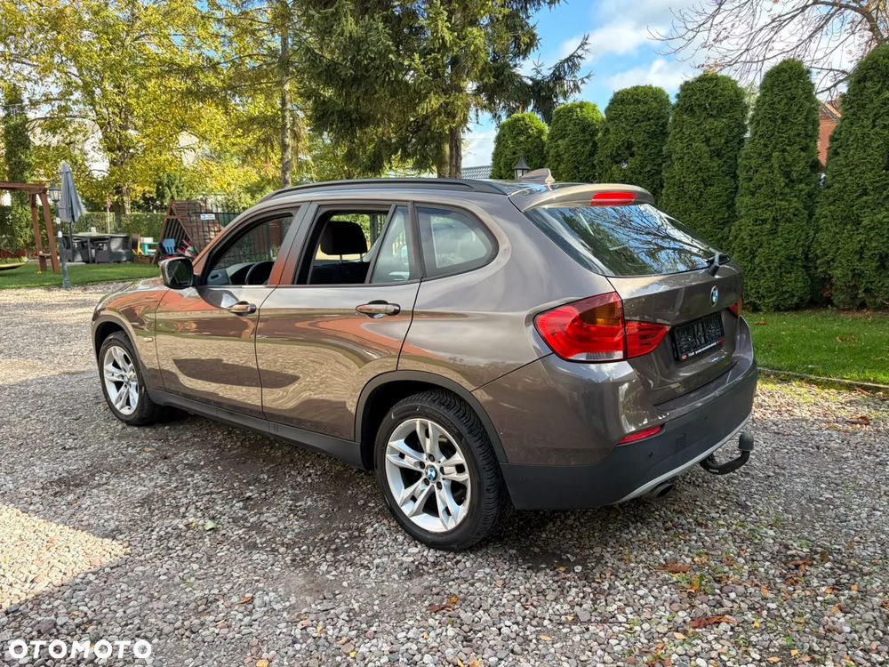 BMW X1 sDrive18d - 24