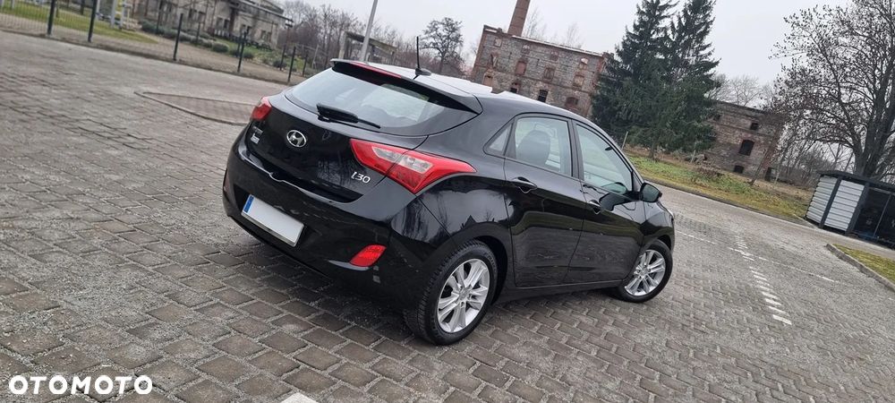Hyundai i30 1.4 Style - 33