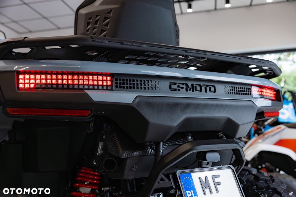 CFMoto CForce - 10