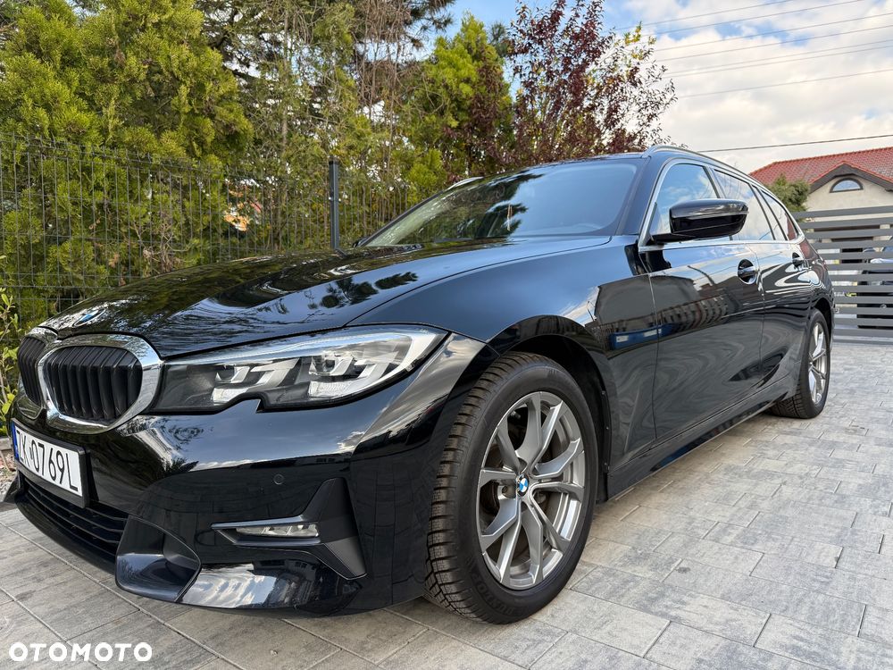 BMW Seria 3 320d Sport Line - 2